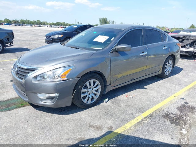 Nissan Altima 2.5 S 2014 1N4AL3AP1EC193201 Image 2
