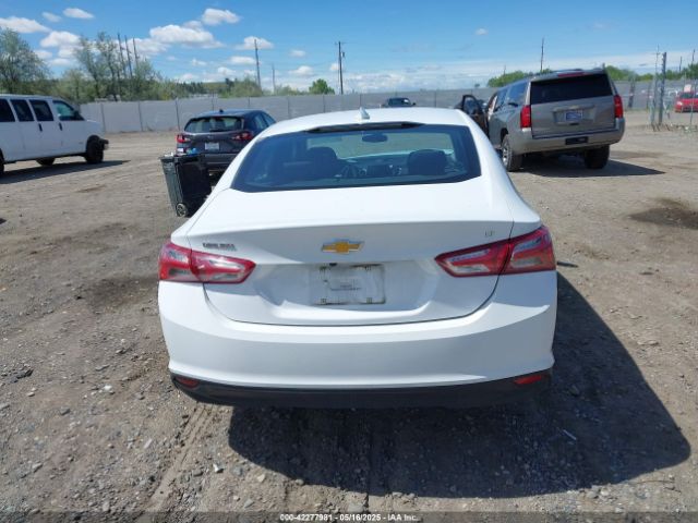 1G1ZD5STXNF163011 Chevrolet Malibu Fwd Lt