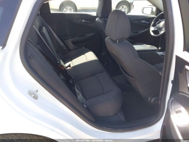 1G1ZD5STXNF163011 Chevrolet Malibu Fwd Lt