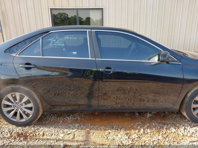 4T1BF1FK0HU670525 Toyota CAMRY XLE
