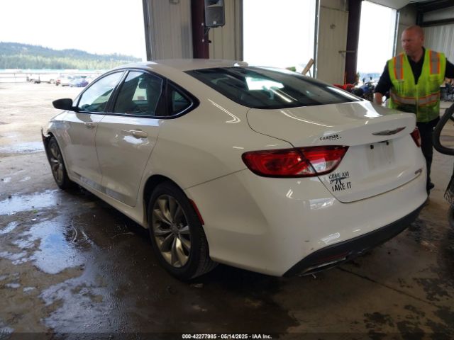 2016 CHRYSLER 200 1C3CCCBBXGN134665 Photo 2