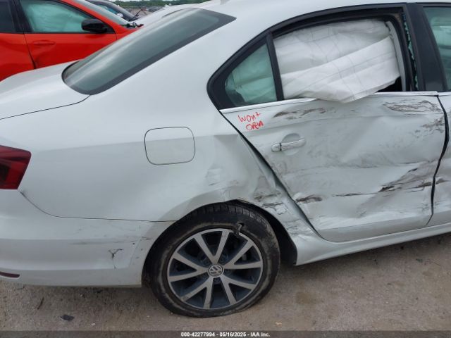 3VWB67AJ9HM308393 Volkswagen Jetta 1.4t Se