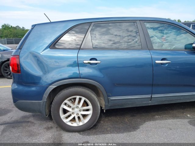 5XYKT3A63EG509554 KIA SORENTO LX
