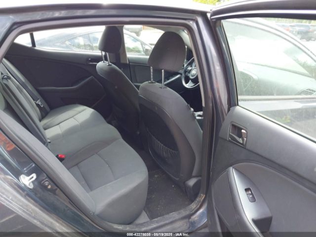 KNAGM4A72F5580043 KIA Optima Lx