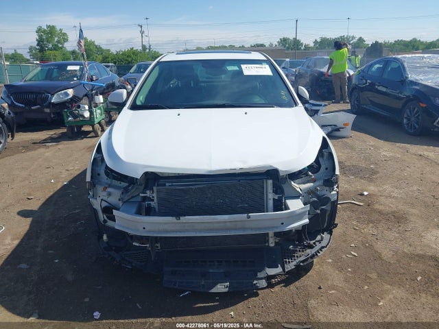 1G1PE5SB6E7122624 Chevrolet Cruze 2lt Auto