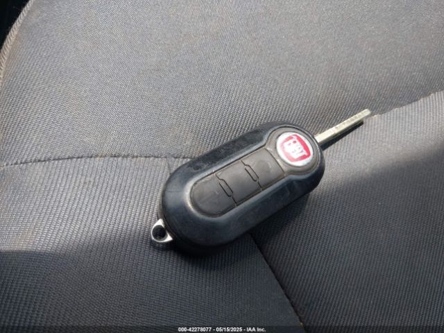 2012 FIAT 500 3C3CFFAR8CT126856 Photo 10