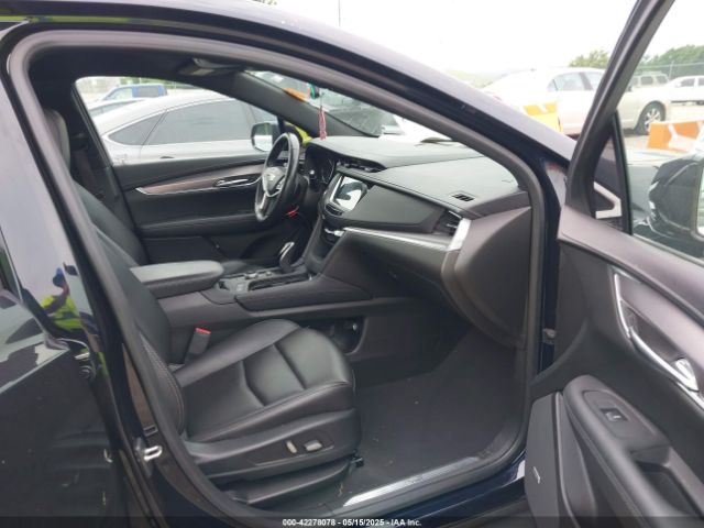 2021 CADILLAC XT5 1GYKNAR42MZ131870 Photo 4