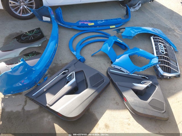 Audi 2019 2019 WA1DECF31K1082804 Image 12