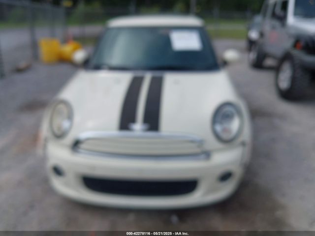 2011 MINI COOPER WMWSU3C53BT182779 Photo 5