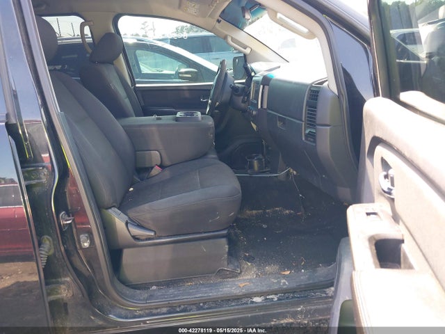 1N6AA0EJ8FN513931 Nissan 2015