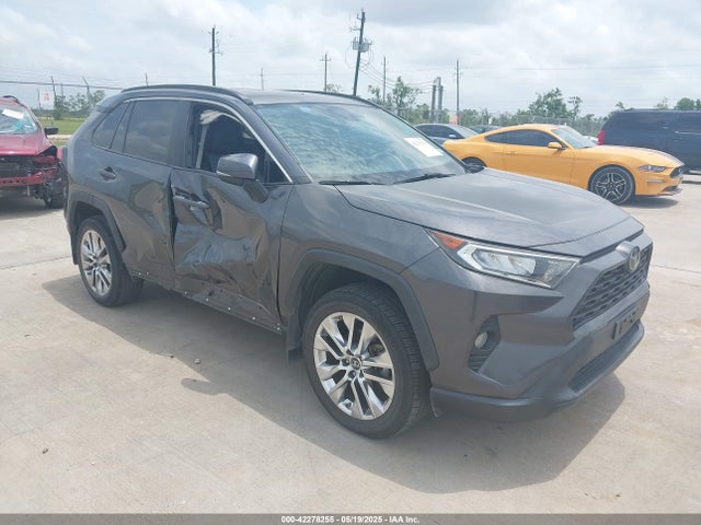 2019 2T3C1RFV9KW026791 main image