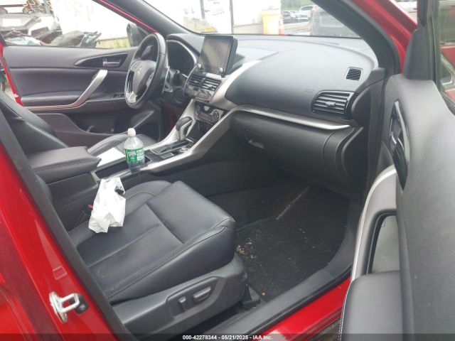 2022 MITSUBISHI ECLIPSE CROSS JA4ATWAA8NZ000931 Photo 4