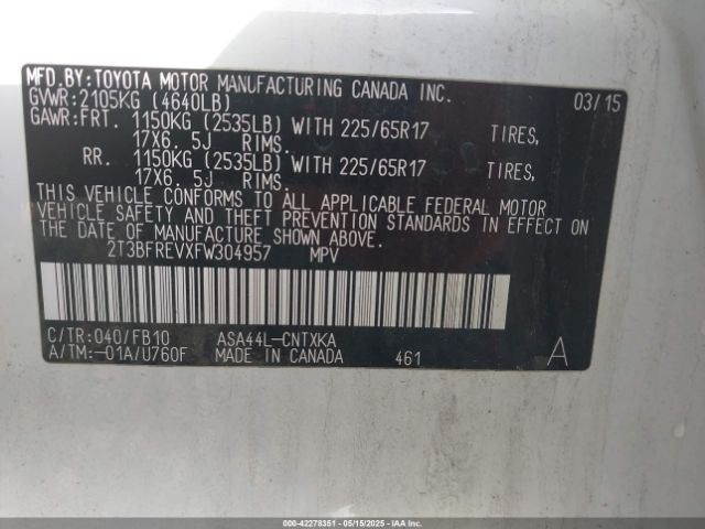 2T3BFREVXFW304957 Toyota RAV4 LE