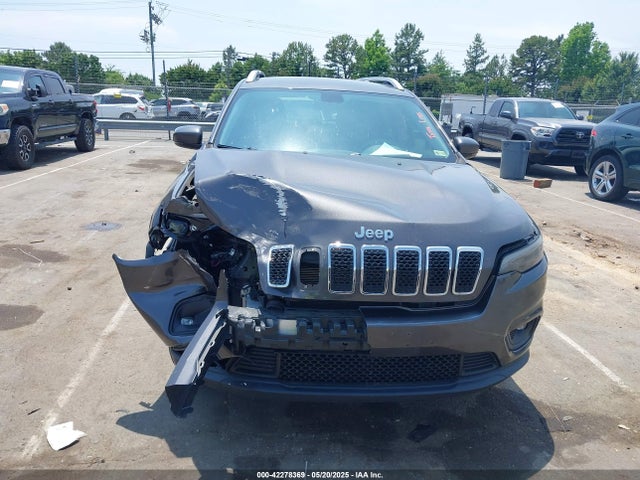 1C4PJMLB8KD319755 Jeep Cherokee Latitude Plus 4x4
