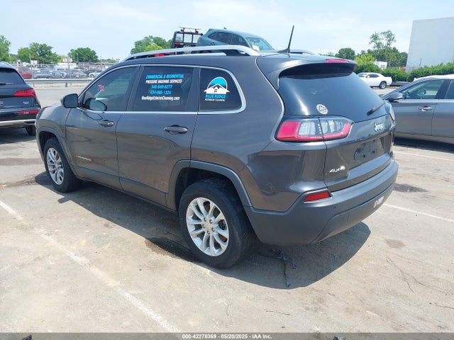 1C4PJMLB8KD319755 Jeep Cherokee Latitude Plus 4x4