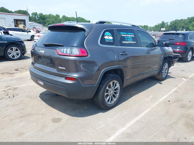 1C4PJMLB8KD319755 Jeep Cherokee Latitude Plus 4x4