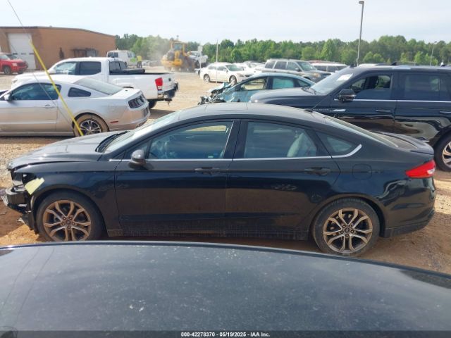 3FA6P0H75HR226317 Ford FUSION SE