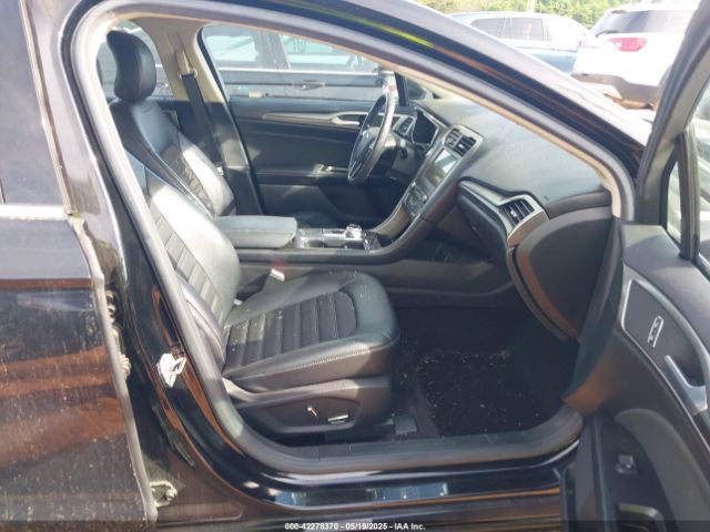 3FA6P0H75HR226317 Ford FUSION SE