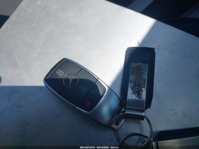 4JGFB4JB6PA945952 Mercedes-Benz m264