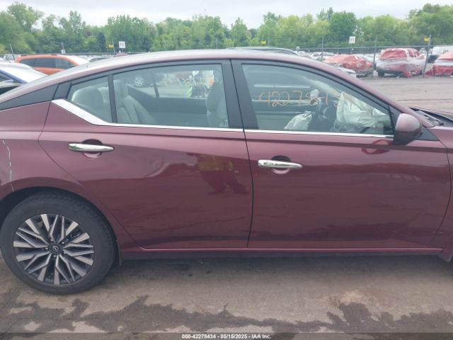 1N4BL4DW2PN387692 Nissan Altima Sv Intelligent Awd