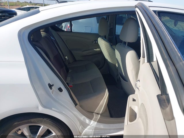 3N1CN7AP5FL916254 Nissan Versa 1.6 Sl
