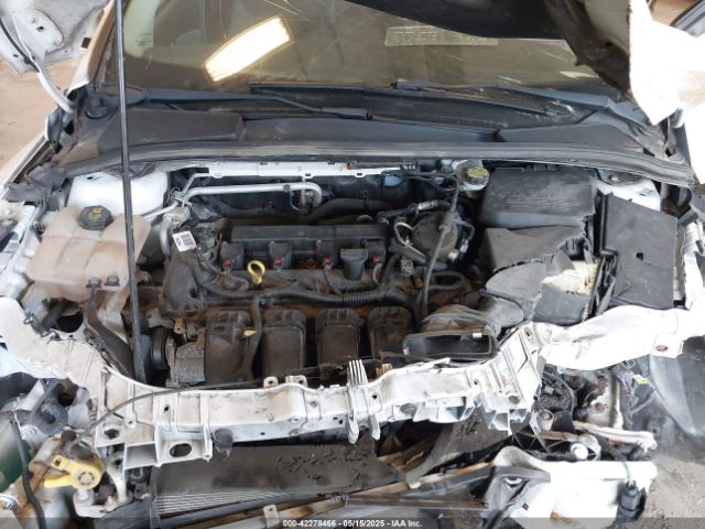 1FADP3F28EL313719 Ford FOCUS SE