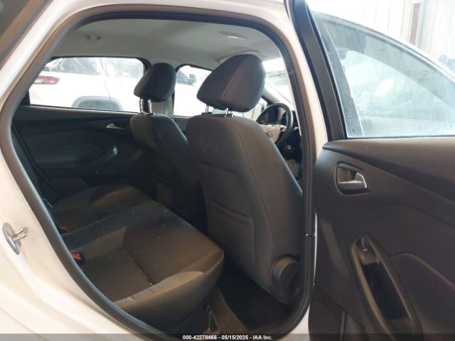 1FADP3F28EL313719 Ford FOCUS SE