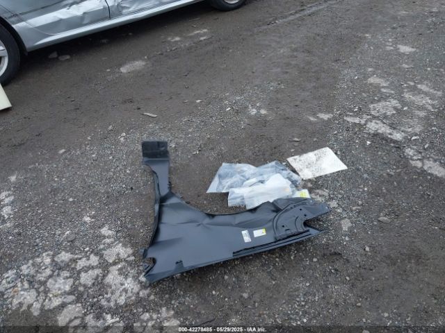2T1BURHE6JC993531 Toyota COROLLA LE