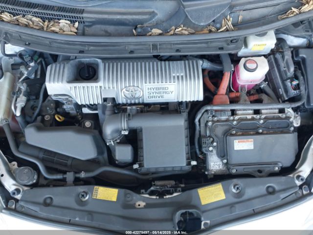 JTDKN3DU6F0408343 Toyota Prius Two