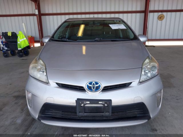 JTDKN3DU6F0408343 Toyota Prius Two