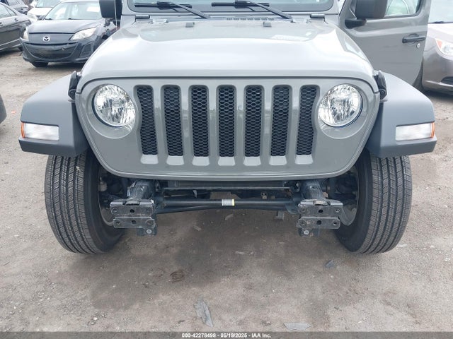 1C4HJXDG2PW531904 Jeep 2023