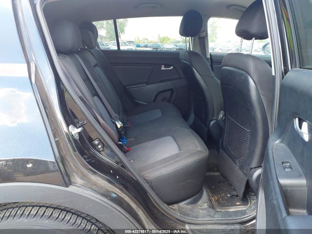 KNDPB3AC2F7742807 KIA Sportage Lx