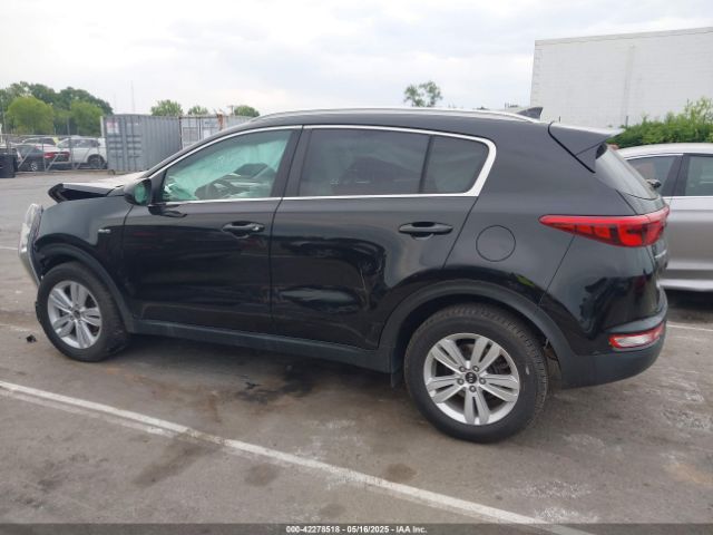 KNDPMCAC1H7220862 KIA Sportage Lx