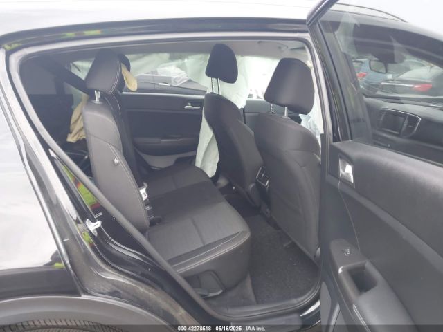 KNDPMCAC1H7220862 KIA Sportage Lx
