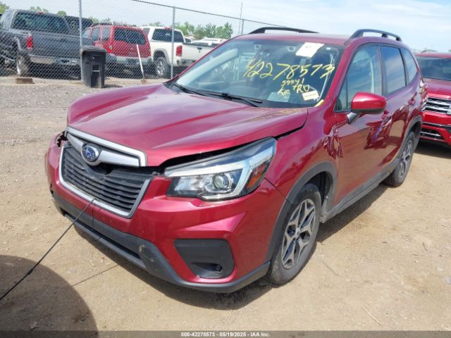 JF2SKAJC2LH590565 Subaru Forester Premium