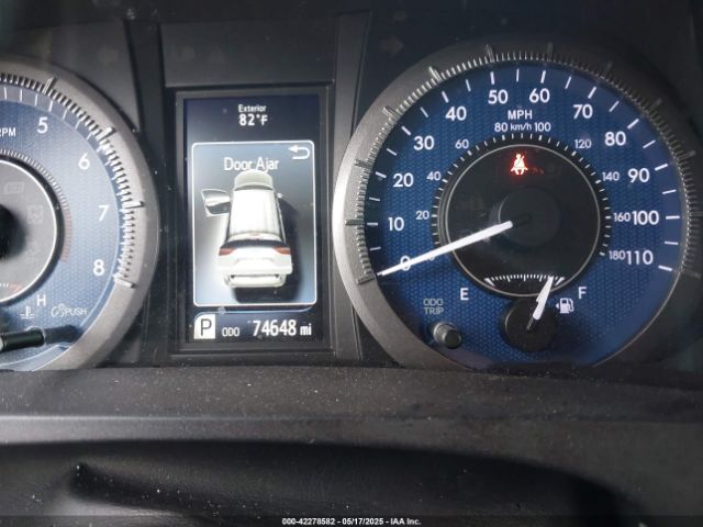 5TDYZ3DC9HS776179 Toyota Sienna Xle 8 Passenger