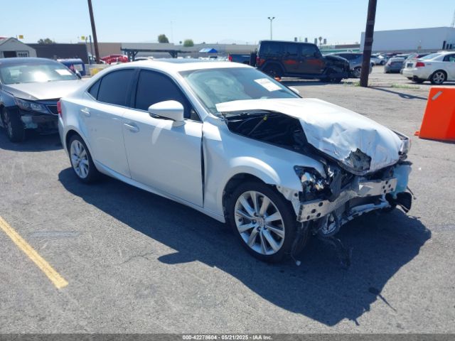 2016 LEXUS IS 200T JTHBA1D22G5036596