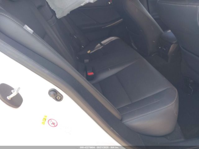 2016 LEXUS IS 200T JTHBA1D22G5036596 Photo 7