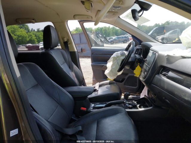 2018 MITSUBISHI OUTLANDER JA4AD3A33JZ014095 Photo 4