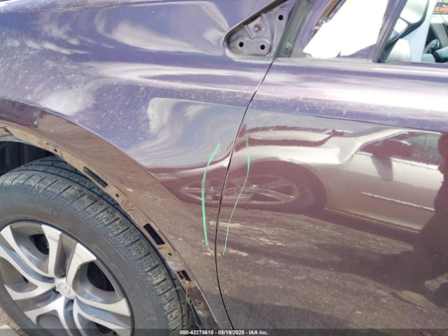 2T3BFREV8JW785655 Toyota RAV4 LE