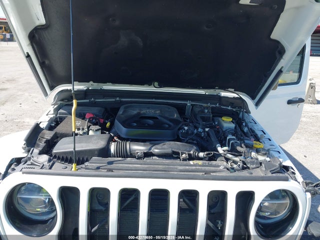 1C4HJXEN1LW104950 Jeep Wrangler Unlimited Sahara Altitude 4x4