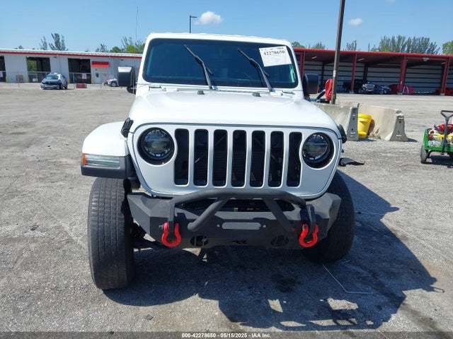 1C4HJXEN1LW104950 Jeep Wrangler Unlimited Sahara Altitude 4x4