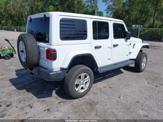 1C4HJXEN1LW104950 Jeep Wrangler Unlimited Sahara Altitude 4x4