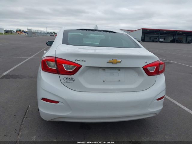 1G1BE5SM1J7223558 Chevrolet Cruze Lt Auto