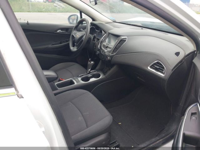 1G1BE5SM1J7223558 Chevrolet Cruze Lt Auto