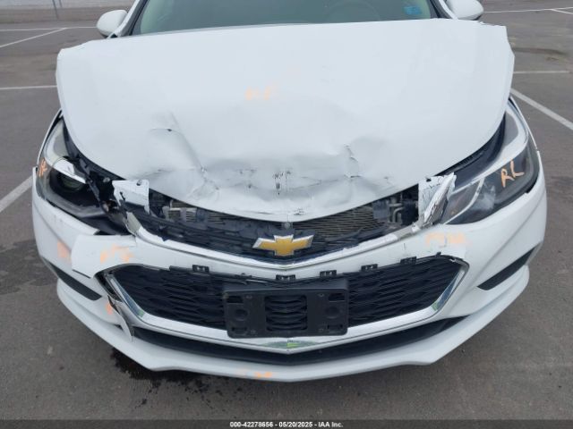 1G1BE5SM1J7223558 Chevrolet Cruze Lt Auto