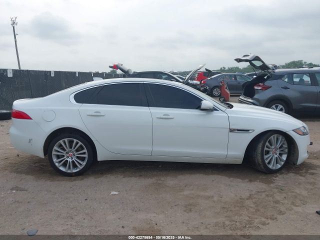 SAJBE4FX8JCY57383 Jaguar Xf 25t Prestige
