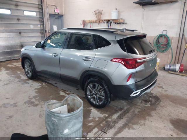 KNDEUCAA0N7260237 KIA SELTOS S