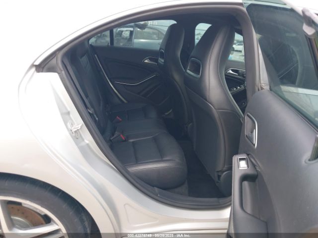 2015 MERCEDES-BENZ CLA 250 WDDSJ4GB8FN183749 Photo 7