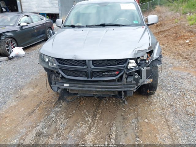 3C4PDCGG1GT107577 Dodge Journey Crossroad Plus
